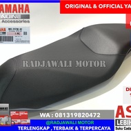 Genuine YAMAHA B65-F4730-02 Black AEROX 155 Seat Saddle