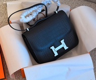 HERMES Constance 19 銀扣 霧面鱷魚皮 單肩斜孭包 黑色