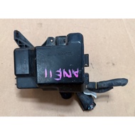 TOYOTA WISH ANE10 ANE11 FUSE BOX