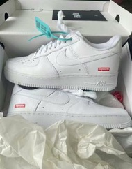 Supreme x Nike Air Force 1 Low 联名板鞋