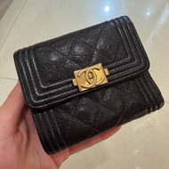 Chanel荔枝皮金BOY三摺短夾