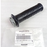 NINJA250 13-20 Z400 Z9 Z900 ER6 VERSYS 650 VULCAN S HANDLE BAR GLOVE GRIP RH RIGHT KANAN ORI100%KAWA