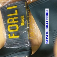 Long boat shoes / rubber shoes