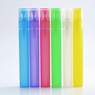 {Pack Of 12 } 20 ml Plastic Spray Bottles Portable Nozzle For Alcohol Perfume Liquid 20 Packing.