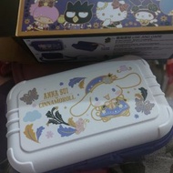 711 Anna Sui Cinnamoroll 筆袋 手袋 盒