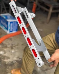 Gắp phay lắp Sirius  wave  cub  rim pas ốc đầy đủ