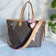 LV Neverfull MM 🌈現品實拍🌈中款 老花  托特包 ~二手