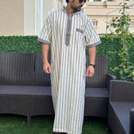 Disqoir Muslim Men's Thobe Short-Sleeved Striped Styling Hooded Loose Islamic Men's Robe Festive Cas