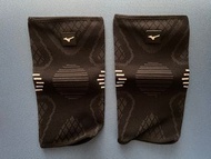 Mizuno彈性加壓 護肘－對Size L 13*21cm Mizuno Elbow pressure supporter