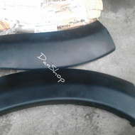OVER FENDER BUMPER PART HILUX DOUBLE CABIN
