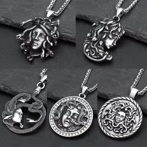 Gothic Classic Medusa Pendant Necklace For Men Women Stainless Steel Vintage Snake Animal Accessorie
