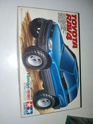 四驅車