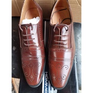 Reseller of original Gibi genuine leather men shoes.