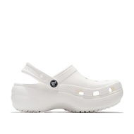 CROCS Classic Platform Clog รองเท้าลำลองผู้หญิง