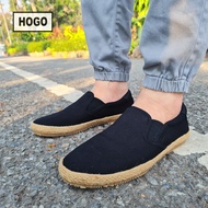 [ส่งเร็วพิเศษ!] HOGO รองเท้าผ้าใบผู้ชาย สลิปออน  รองเท้า รองเท้าผ้าใบ รองเท้าสลิปออน รองเท้าแฟชั่น