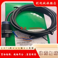 Ready Stock XS4P18AB110 XS4P18AB110L1 Analog Sensor