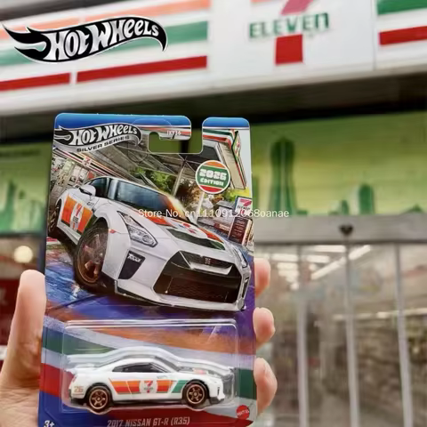 Hot Wheels x 7-Eleven 2026 Exclusive Edition | 1/64 Diecast 2017 Nissan GT-R R35 | Special White Wra