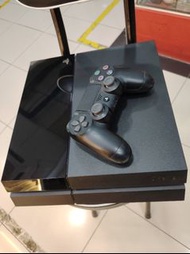 PlayStation 4 /PS4 初代 遊戲機 香港版