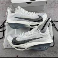 Nike 耐克 Alphafly 3 白黑色碳板跑鞋 男女同款