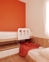 Villa 70 m² dengan 2 kamar tidur dan 2 kamar mandi pribadi di Buah Batu (Sunset Villa near Park Zoo