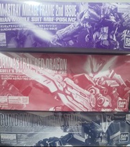 MG 1/100 GUNDAM ASTRAY MIRAGE FRAME 2nd ISSUE & GUNDAM ASTRAY RED DRAGON & GUNDAM ASTRAY NOIR