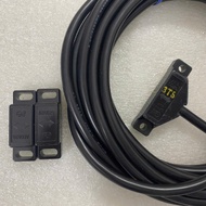 Fuji Sensor AES502L-3T5 + AEQ020-1T