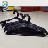 36PCS 3DOZEN FOR 109PHP Plastic hanger adult black Flat by dozen hanger for clothes