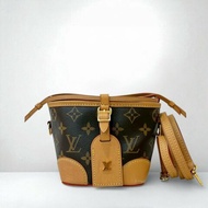 LV包包 原花牛奶盒束口noe小水桶包/M57099