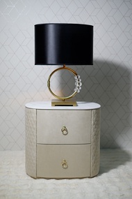 โต๊ะข้างเตียงแบบมีลิ้นชัก รุ่นM888