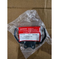 CB200X Lower Backflow Bracket Medium 64335-K1P-D00