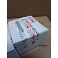 5B9H431410 GENUINE YAMAHA MOTOR VN 3-LEG HEADLIGHT BULB