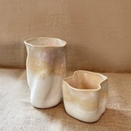 陶瓷手工 | 米色不規則花樽/筆筒 (高身/矮身)