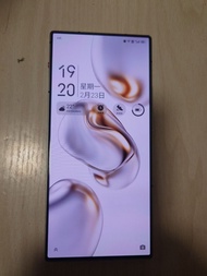 白色 Nubia Redmagic 紅魔 10 air