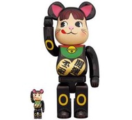 ~熊貓熊~全新 Bearbrick 400% &amp; 100% Peko 牛奶妹 不二家 開運 招財貓 黑色