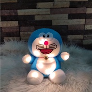 Boneka Doraemon Led Bisa Nyala/Boneka Led/Boneka Doraemon Lucu/Boneka