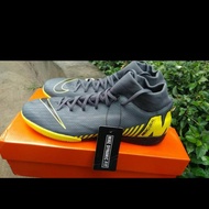 Sepatu futsal Nike Mercurial superfly 6 Academy IC Grey Origina