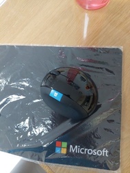 微軟人體工學無線滑鼠（送滑鼠墊）