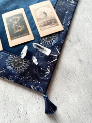 由日本占卜師　純手工製作的　塔羅牌桌布　Made in JAPAN