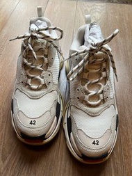 Balenciaga Triple S