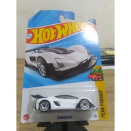 Hot Wheels Czinger 21C Peak Pursuit
