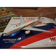 1/400 scale Malaysia Airlines Airbus A350-900 9M-MAE aircraft model (NG Model)