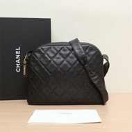 CHANEL 中古愛心耳夾肩背包