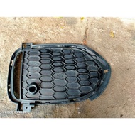 Bmw X5 foglemp cover Left Code 8056855