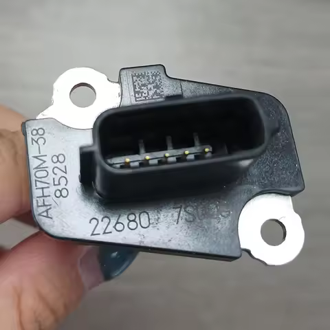 22680-7S00A 22680-7S000 Auto Parts Hot Sale Mass Air Flow Meter Sensor OEM AFH70M-38 226807S000