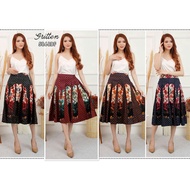 Eight 7/8 Split Skirt