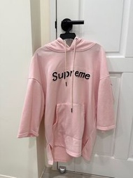 Supreme 帽T