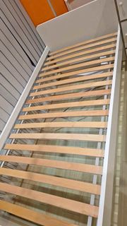 IKEA 單人床架及附送三桶櫃