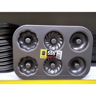 donut molder (baking pan)