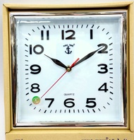 นาฬิกาแขวน ตราสมอ   นาฬิกาแขวนผนัง ขนาดขอบหน้ากว้าง10" ตัวเครื่อง สมอ แท้ ตัวเรือนสวยหรู  คุณภาพสูง
