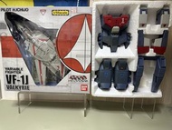 Bandai 1/55 比例 Macross VF-1J Valkyrie